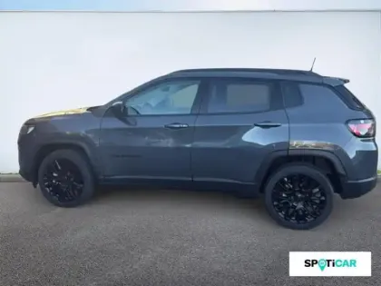 Photo 7 Jeep Compass  1.5 Turbo T4 130ch MHEV Night Eagle 4x2 BVR7