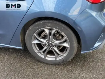 Photo 12 Ford Focus  1.0 EcoBoost 125ch ST-Line