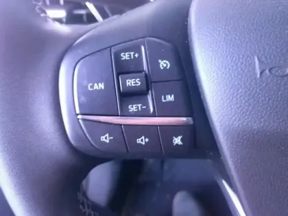 Photo 10 Ford Fiesta  1.0 EcoBoost Hybrid 125ch Titanium Business Powershift 5p