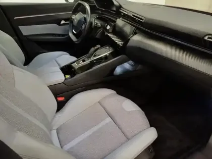 Photo 10 Peugeot 508  SW PureTech 180ch S&S Allure EAT8