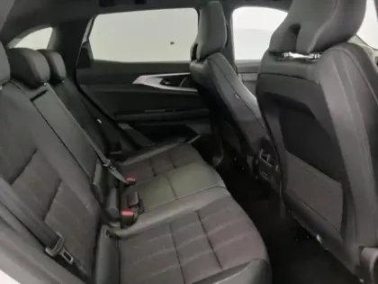 Photo 14 Renault Austral  1.2 E-Tech full hybrid 200ch Iconic- 24