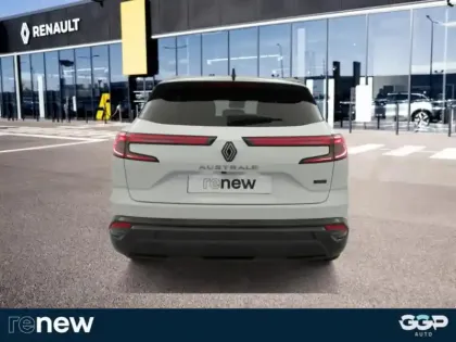 Photo 8 Renault Austral  1.2 E-Tech full hybrid 200ch Iconic- 24
