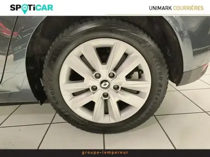 Photo 12 Renault Megane  1.5 Blue dCi 115ch Techno EDC -23