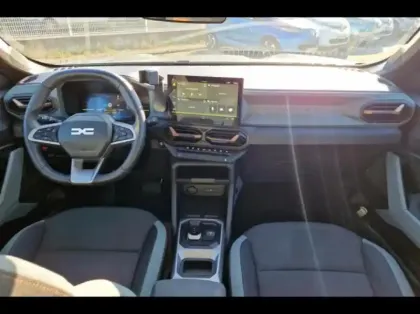 Photo 8 Dacia Duster  1.6 hybrid 140ch Extreme