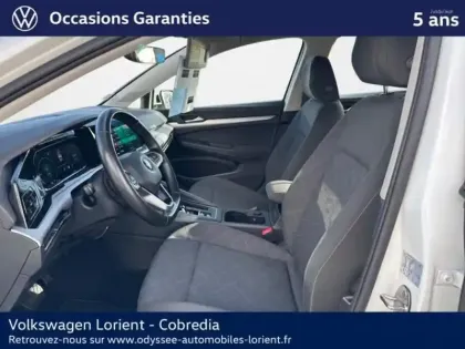 Photo 7 Volkswagen Golf  2.0 TDI SCR 150ch  Life Business 1st DSG7