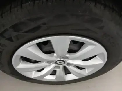 Photo 9 Renault Clio  1.0 SCe 65ch Authentic