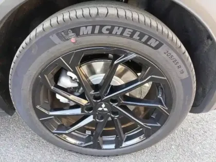 Photo 23 Mitsubishi Eclipse Gén. II Ph1 Invite+ 5