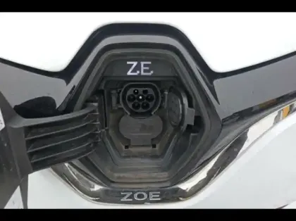 Photo 14 Renault Zoé Zoe E-Tech Life charge normale R110 Achat Intégral - 21