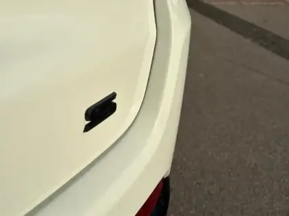 Photo 13 Jeep Compass  1.3 Turbo T4 240ch PHEV 4xe S AT6 eAWD