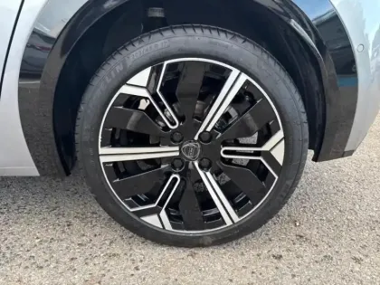 Photo 7 Lancia Ypsilon  1.2 Ibrida 100ch LX eDCT6