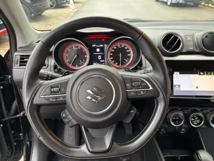 Photo 14 Suzuki Swift  1.2 Dualjet Hybrid 83ch Pack Auto