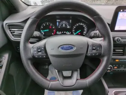 Photo 10 Ford Focus  1.0 Flexifuel mHEV 125ch ST-Line Style