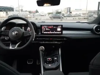 Photo 9 Alfa Romeo Tonale  1.5 Ibrida 160ch Veloce TCT