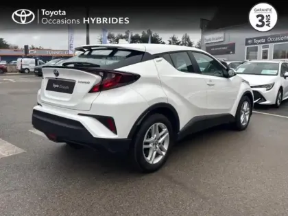 Photo 8 Toyota C-HR  1.8 Hybride 122ch Design Ultimate E-CVT