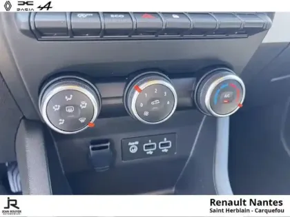 Photo 26 Renault Clio  1.0 TCe 90ch Evolution