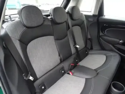 Photo 9 Mini Mini  5 Portes Cooper 136ch Edition Premium Plus BVA7