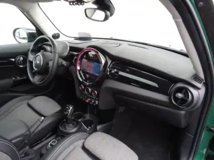 Photo 5 Mini Mini  5 Portes Cooper 136ch Edition Premium Plus BVA7