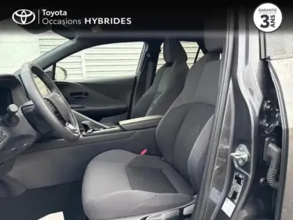 Photo 10 Toyota C-HR  1.8 Hybride 140ch Design