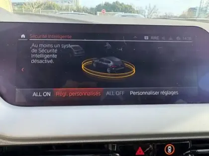 Photo 8 BMW Serie 1 Série 1 116dA 116ch Business Design DKG7