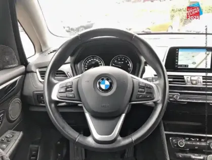 Photo 14 BMW Serie 2 Série 2 ActiveTourer 218i 140ch Sport GPS Radar AV/AR H/Kardon