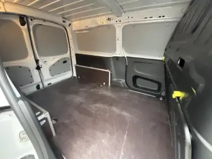 Photo 11 Peugeot Partner  XL Diesel 130ch Pack Premium Connect