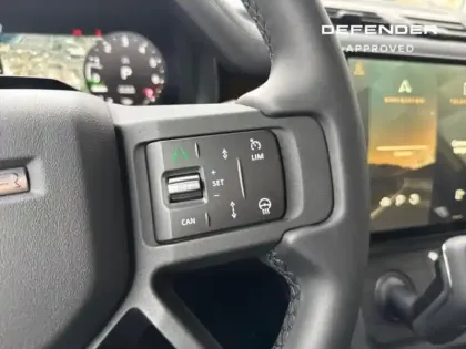 Photo 10 Land rover Defender  110 2.0 P300e PHEV Trophy Edition Deep Sandglow