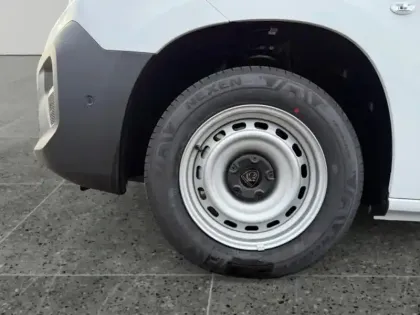 Photo 28 Peugeot Partner  M 650kg BlueHDi 100ch S&S