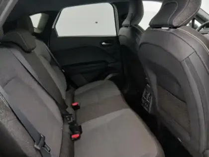 Photo 14 Renault Captur  1.6 E-Tech full hybrid 145ch Techno