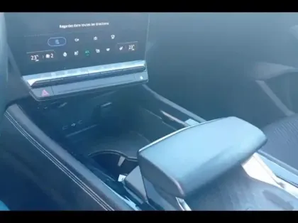 Photo 12 Renault Austral  1.2 E-Tech full hybrid 200ch Techno esprit Alpine