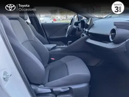 Photo 11 Toyota C-HR  2.0 Hybride Rechargeable 225ch Design MY25