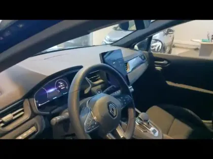 Photo 8 Renault Captur  1.6 E-Tech full hybrid 145ch esprit Alpine