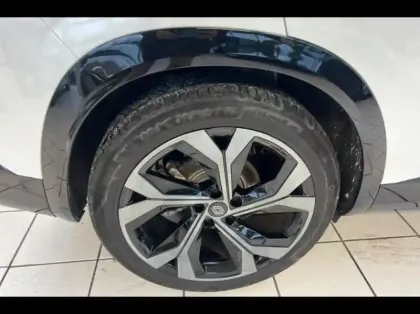 Photo 12 Renault Austral  1.2 E-Tech full hybrid 200ch esprit Alpine - 25