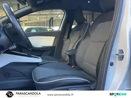 Photo 8 Renault Clio  1.3 TCe 140ch Techno