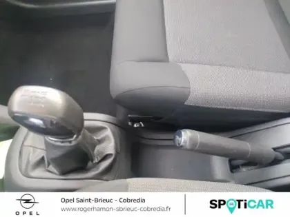 Photo 13 Citroën C4  Cactus PureTech 82 Live