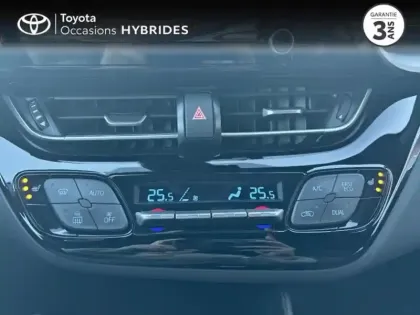 Photo 12 Toyota C-HR  1.8 Hybride 122ch Design Ultimate E-CVT