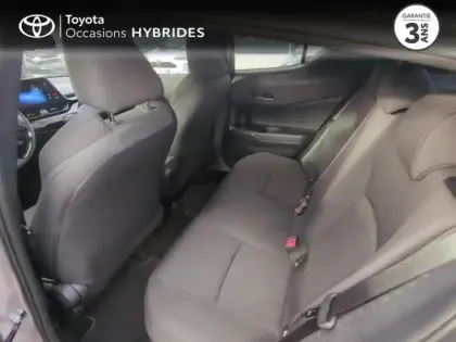 Photo 11 Toyota C-HR  122h Design 2WD E-CVT RC18