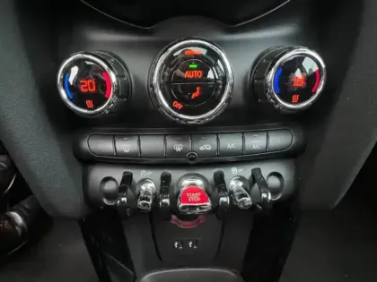 Photo 14 Mini Mini  5 Portes Cooper 136ch Heddon Street BVA7 Euro6d-T