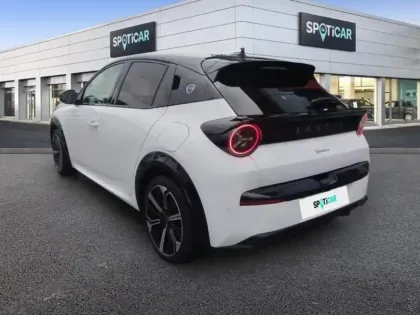 Photo 6 Lancia Ypsilon  1.2 Ibrida 100ch LX eDCT6