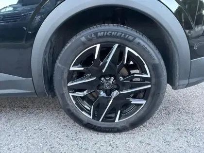 Photo 7 Peugeot 3008  1.2 Hybrid 136ch Allure e-DCS6