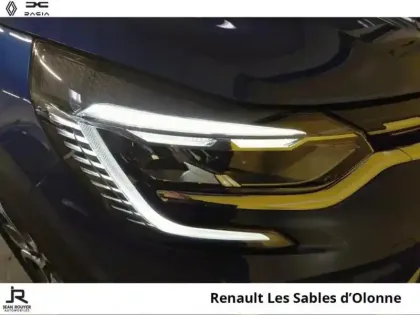 Photo 13 Renault Captur  1.6 E-Tech hybride rechargeable 160ch Techno