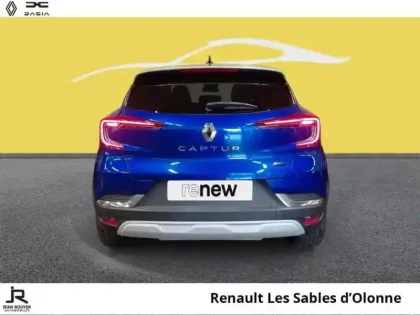 Photo 10 Renault Captur  1.6 E-Tech hybride rechargeable 160ch Techno