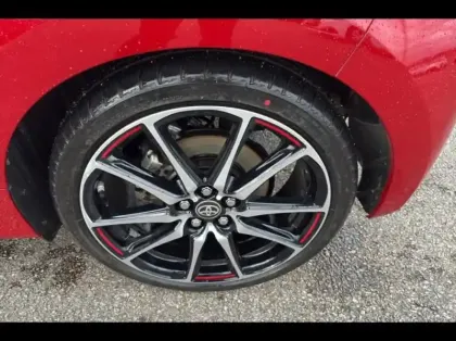 Photo 11 Toyota Yaris  116h GR Sport 5p MY22