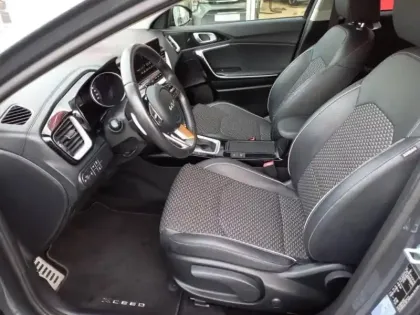 Photo 9 Kia Xceed  1.5 T-GDI 160ch Design DCT7 MY22