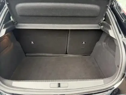 Photo 5 Lancia Ypsilon  1.2 Ibrida 100ch LX eDCT6