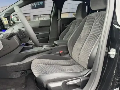 Photo 10 Lancia Ypsilon  1.2 Ibrida 100ch LX eDCT6