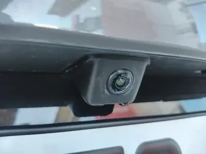 Photo 9 Peugeot 208  1.2 Hybrid 100ch Allure e-DCS6