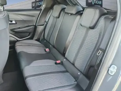 Photo 12 Peugeot 208  1.2 Hybrid 100ch Allure e-DCS6