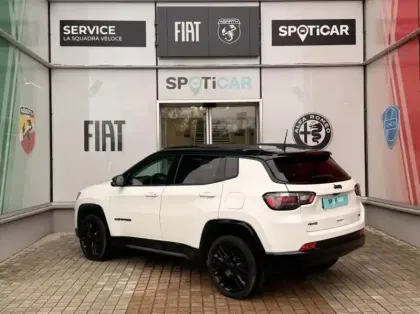 Photo 5 Jeep Compass  1.3 Turbo T4 240ch PHEV 4xe S AT6 eAWD