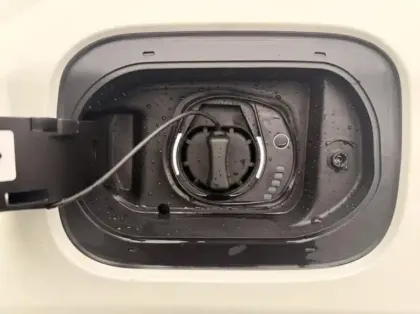 Photo 13 Jeep Compass  1.3 Turbo T4 240ch PHEV 4xe S AT6 eAWD