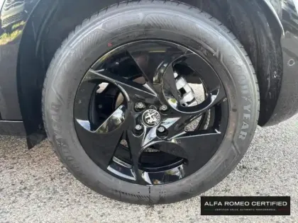 Photo 7 Alfa Romeo Junior  1.2 Ibrida 136ch DCT6